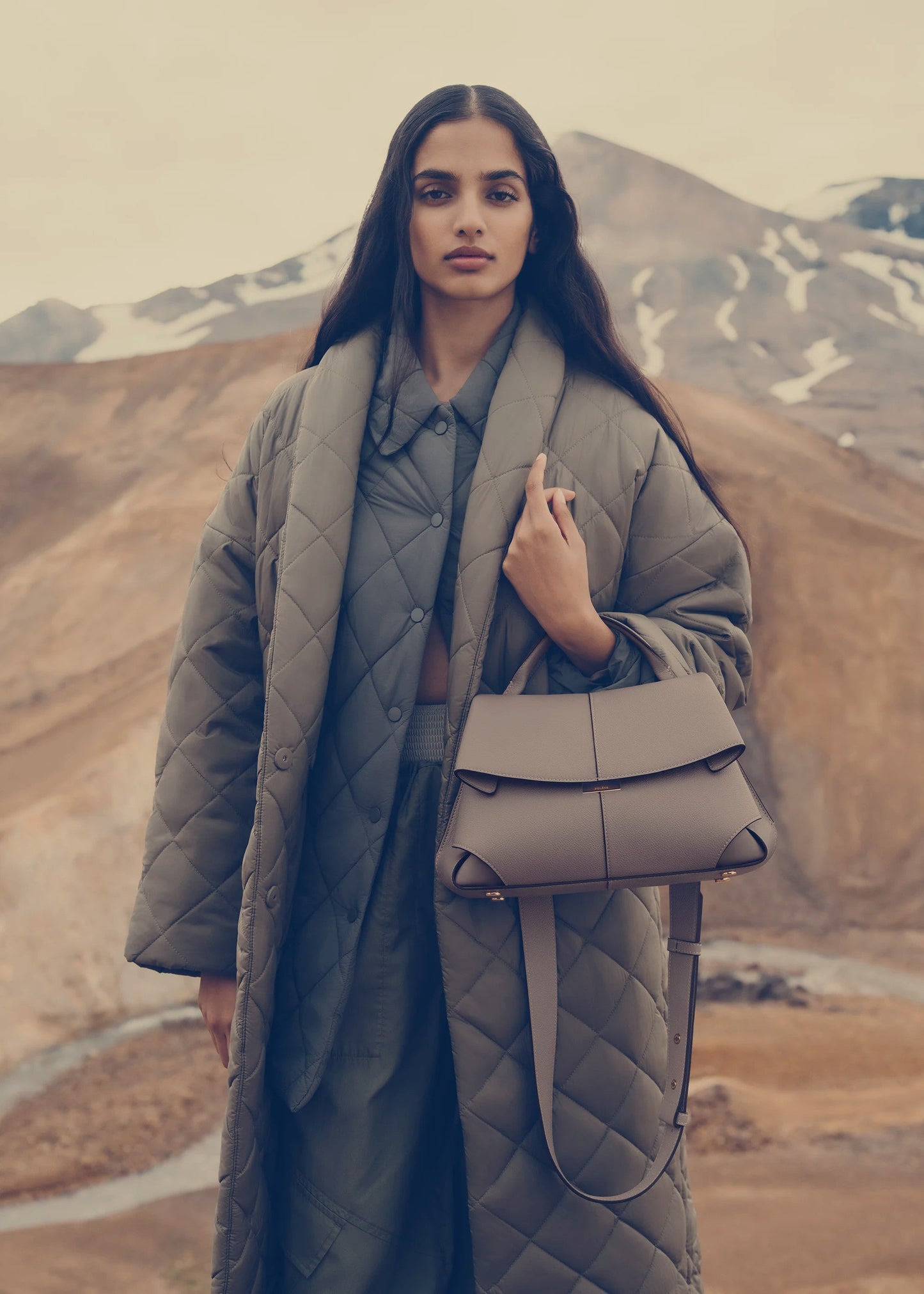 Mokki Edition Textured Taupe