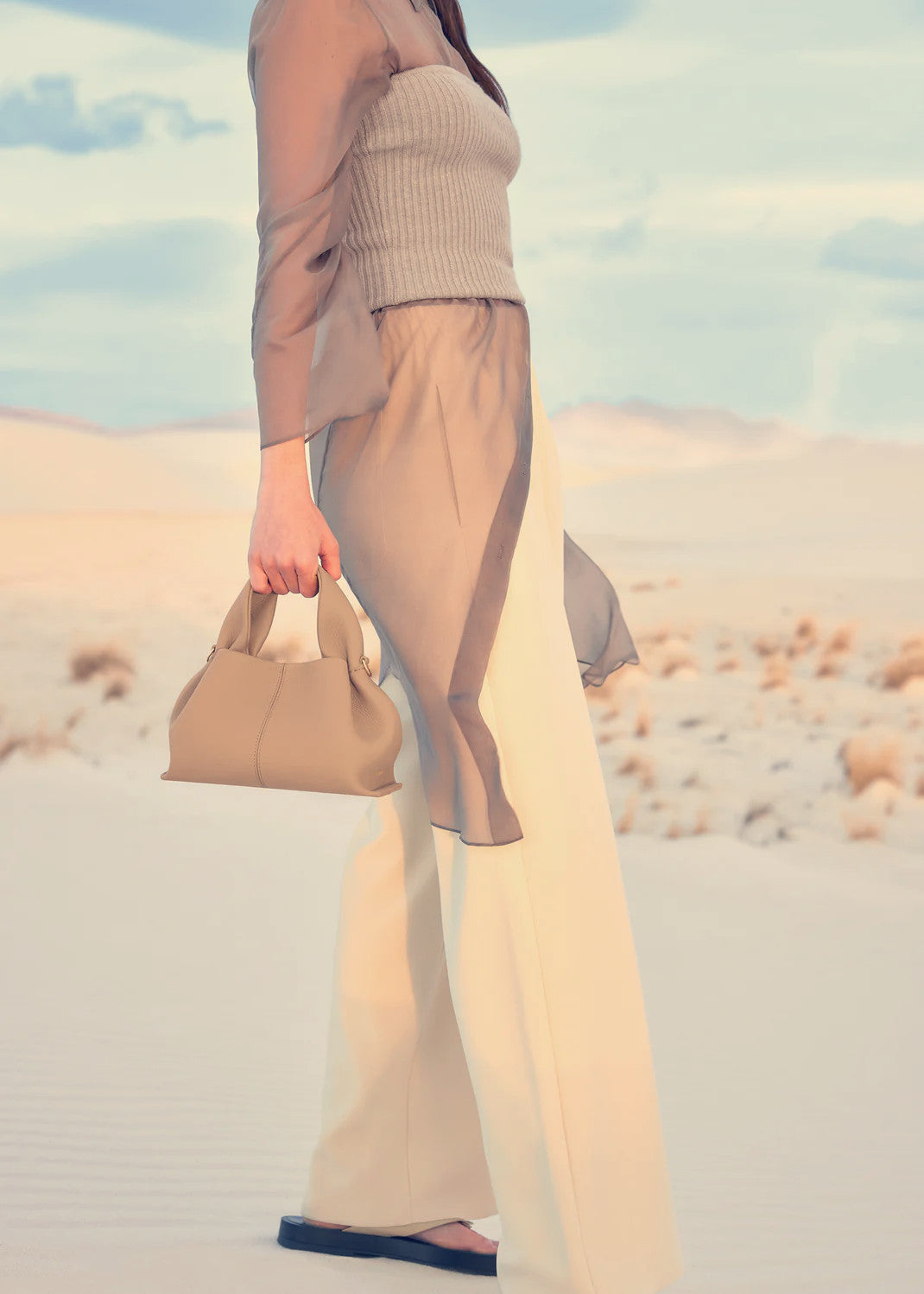 Numéro Neuf Mini Edition Textured Beige
